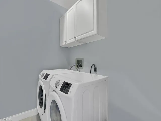 $229,999 | 2160 43rd Terrace Southwest, Unit 49, Naples, FL 34116