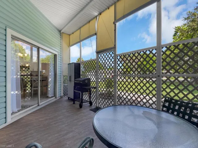 $229,999 | 2160 43rd Terrace Southwest, Unit 49, Naples, FL 34116