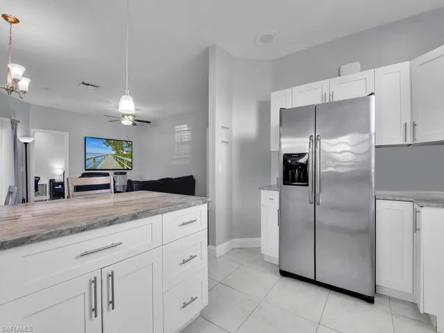 $229,999 | 2160 43rd Terrace Southwest, Unit 49, Naples, FL 34116