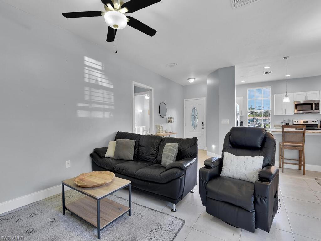 2160 43rd Terrace Southwest, Unit 49 Naples, FL 34116 - Photo 9 of 22 Great Room Design