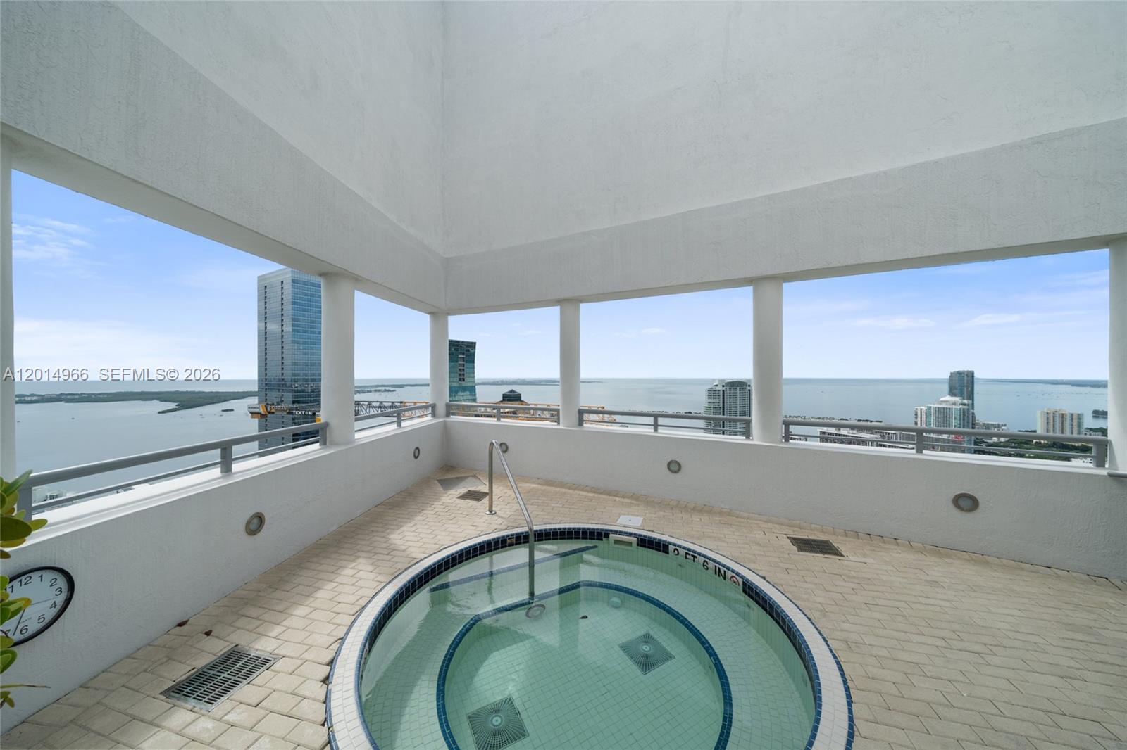 60 Southwest 13th Street, Unit 4008 Miami, FL 33130 - Photo 23 of 38 Rooftop