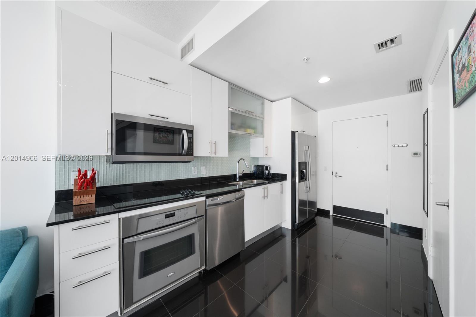 60 Southwest 13th Street, Unit 4008 Miami, FL 33130 - Photo 6 of 38