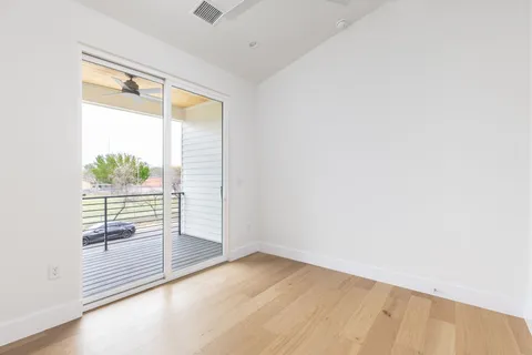 $549,000 | 408 Linden Street, Unit B, Austin, TX 78702