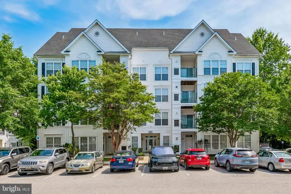 $314,900 | 15616 Everglade Lane, Unit 406, Bowie, MD 20716