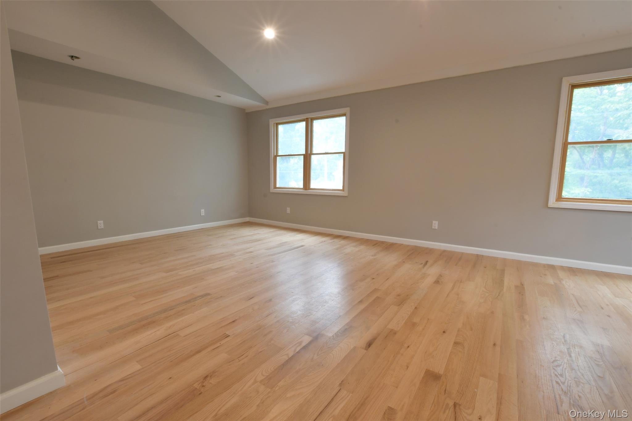 6 Southold Road Sound Beach, NY 11789 - Photo 18 of 31