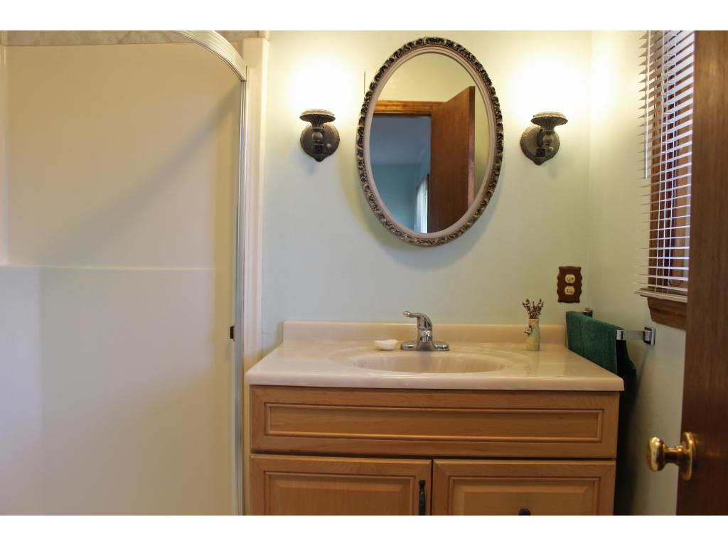 429 Cambridge Road Westford, VT 05494 - Photo 13 of 34 Gallery Image 13