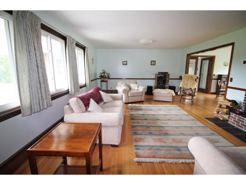 429 Cambridge Road Westford, VT 05494 - Photo 3 of 34 Gallery Image 3