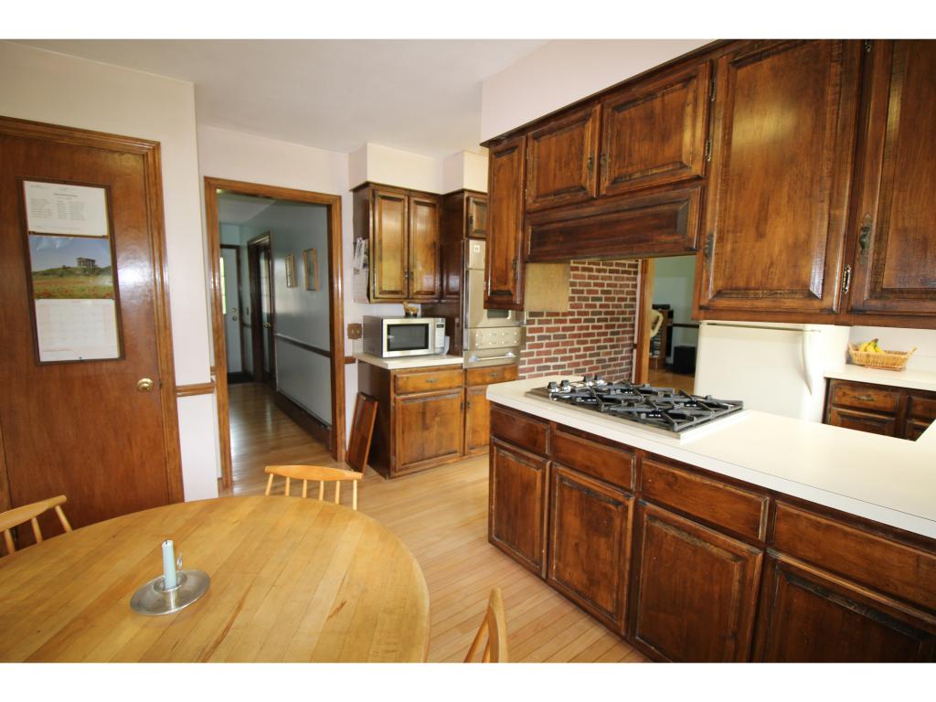 429 Cambridge Road Westford, VT 05494 - Photo 6 of 34 Gallery Image 6