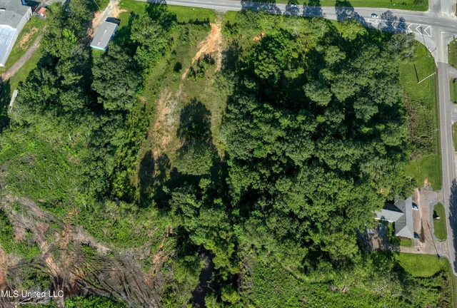 $200,000 | 0 US 49, Wiggins, MS 39577