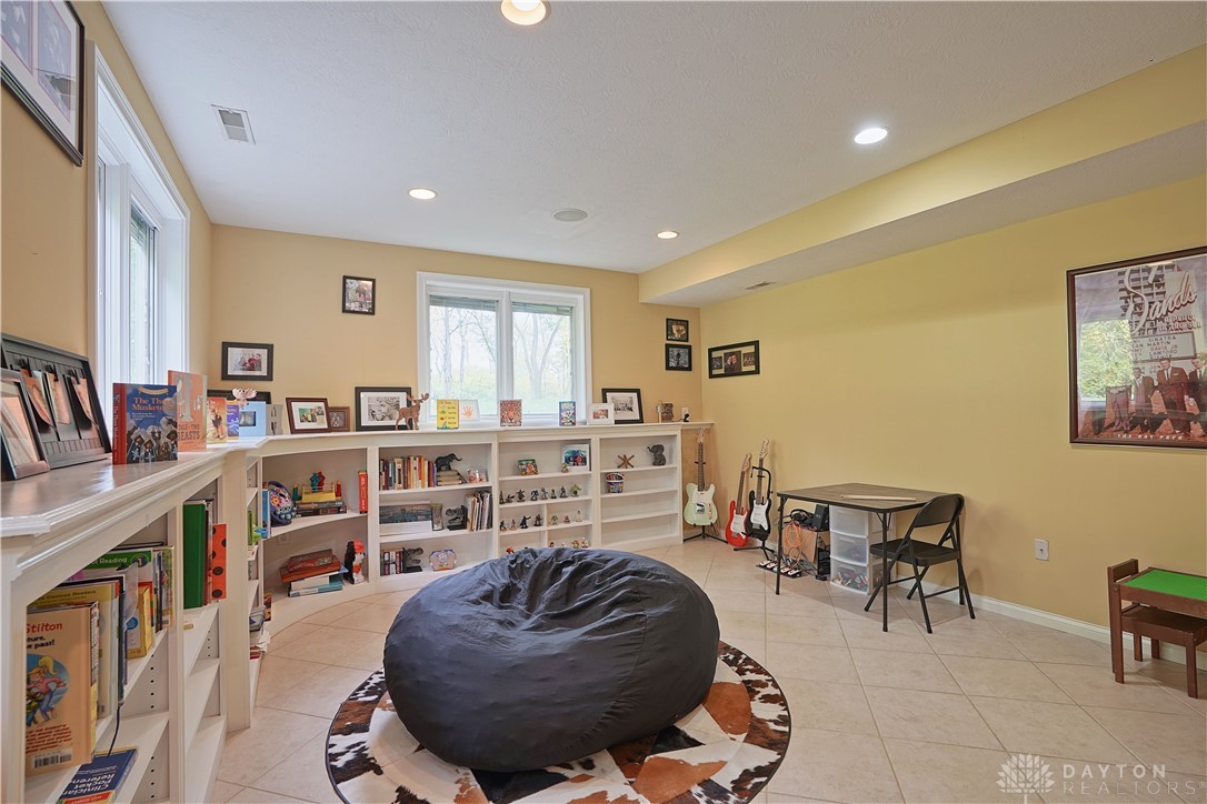 392 Darst Road Beavercreek, OH 45440 - Photo 50 of 82
