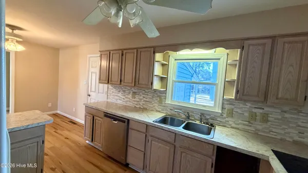 $315,000 | 1113 Cherry Tree Drive, New Bern, NC 28562