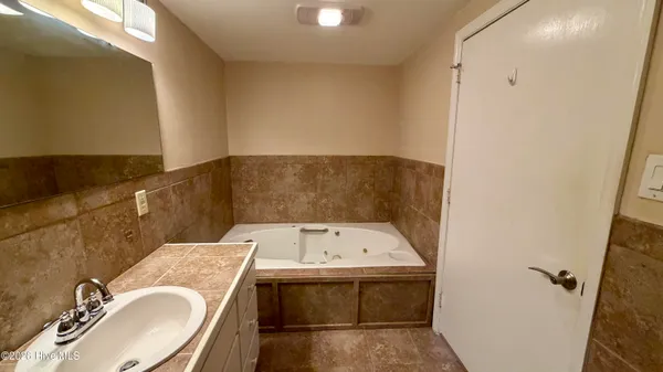 $315,000 | 1113 Cherry Tree Drive, New Bern, NC 28562