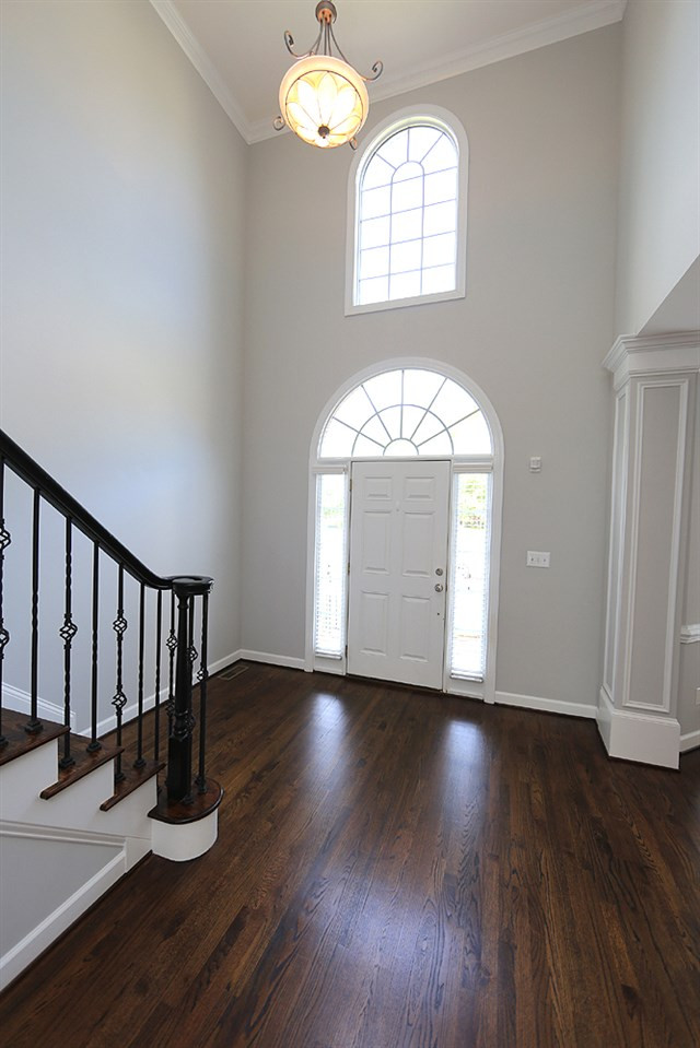 8600 Wapello Lane Raleigh, NC 27613 - Photo 3 of 27 Foyer