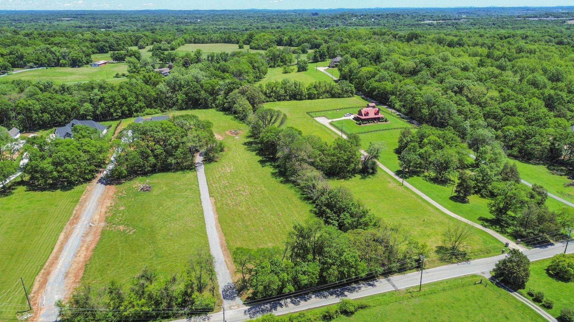 1879 Neelys Bend Road Madison, TN 37115 - Photo 8 of 13 Gallery Image 8