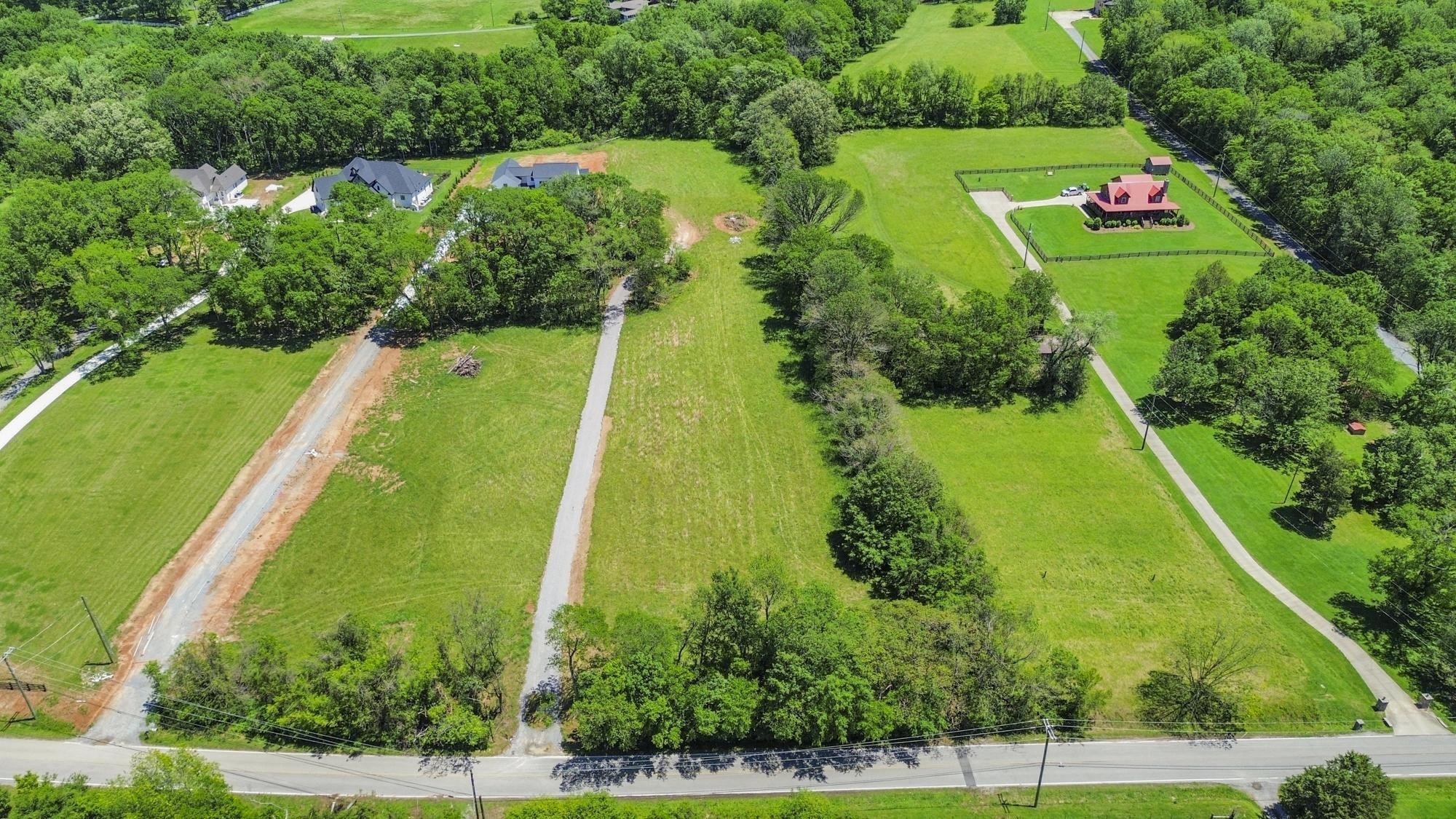 1879 Neelys Bend Road Madison, TN 37115 - Photo 9 of 13 Gallery Image 9
