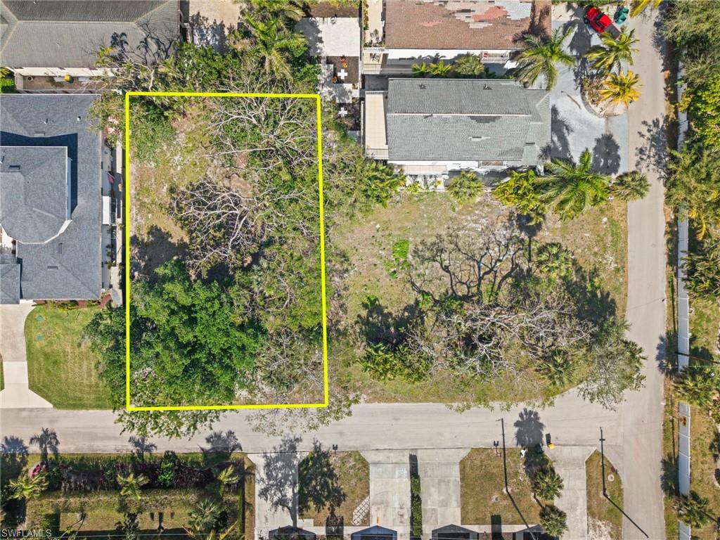 Carlton Avenue Naples, FL 34112 - Photo 6 of 12