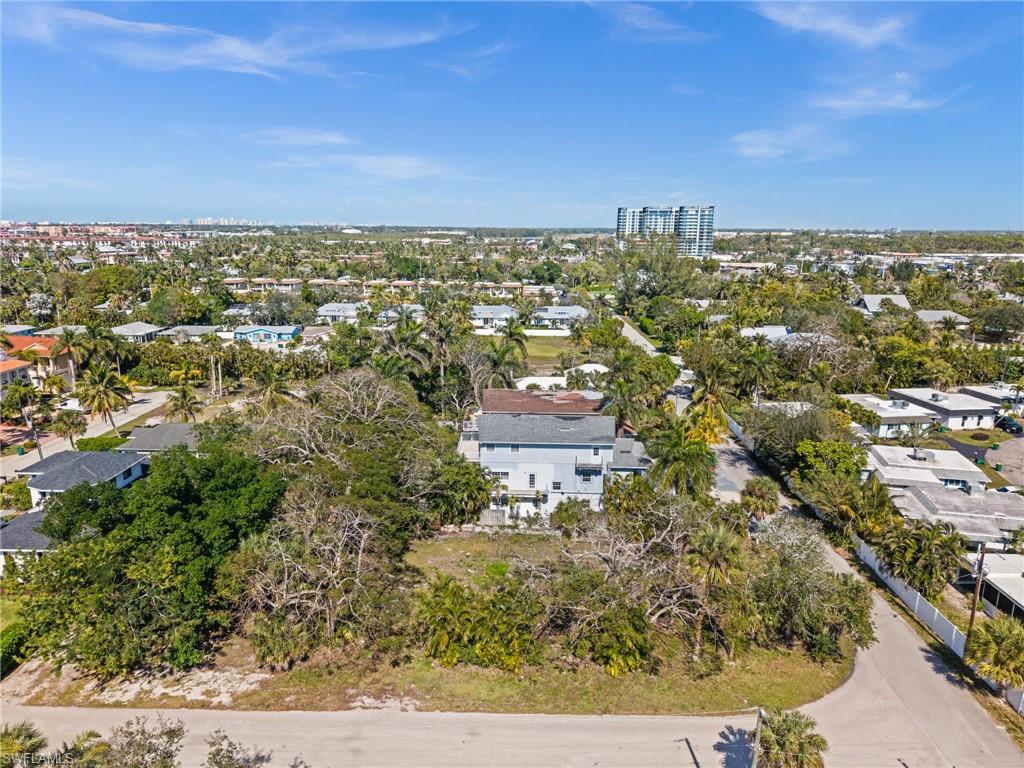 Carlton Avenue Naples, FL 34112 - Photo 8 of 12