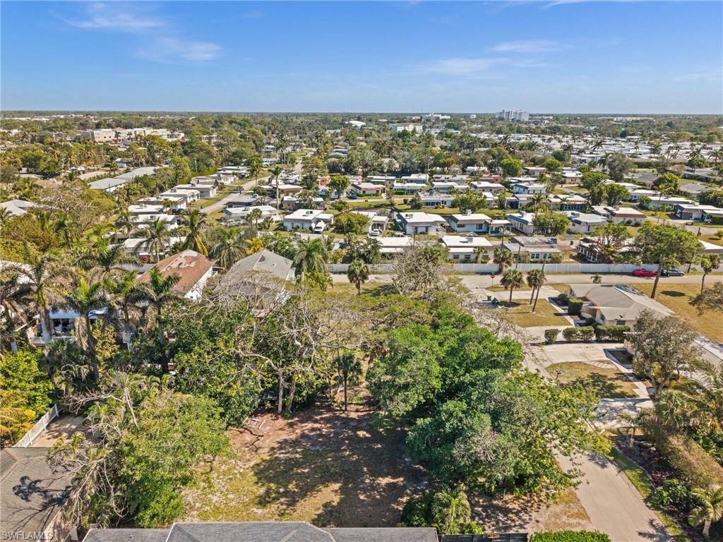 Carlton Avenue Naples, FL 34112 - Photo 9 of 12