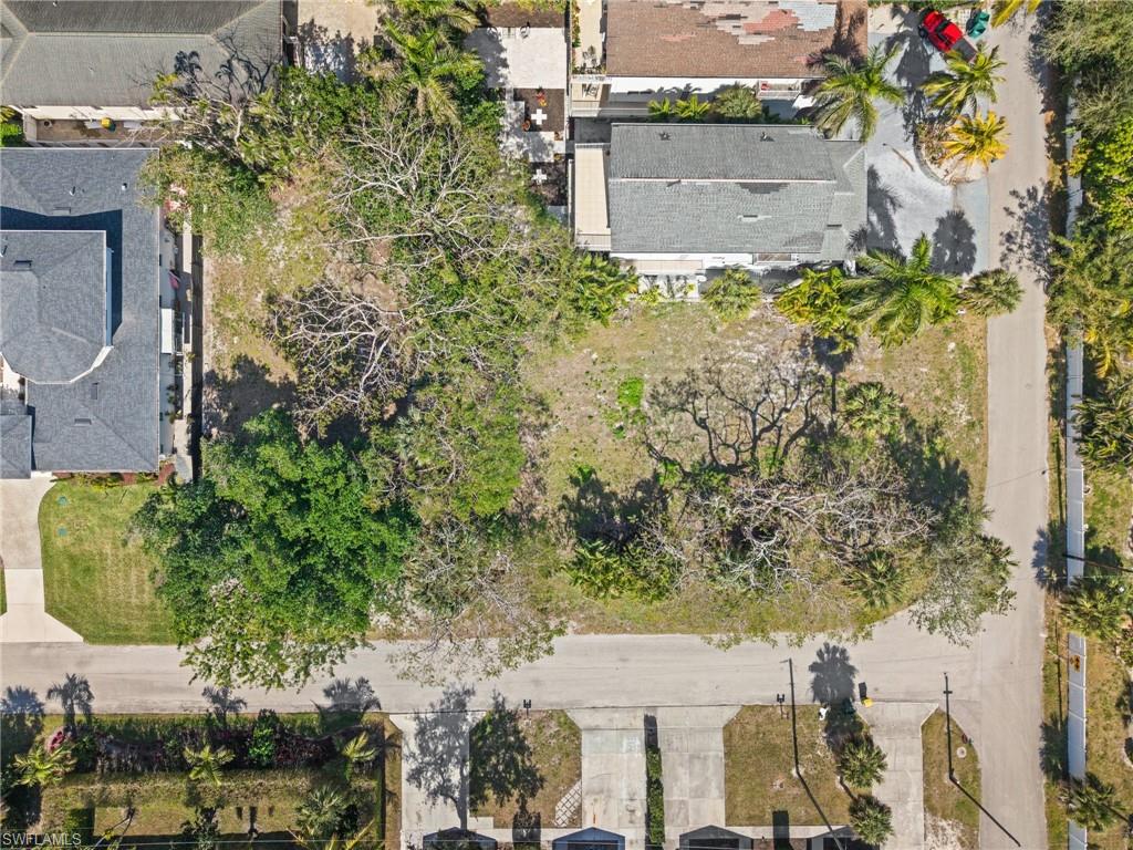 Carlton Avenue Naples, FL 34112 - Photo 10 of 12