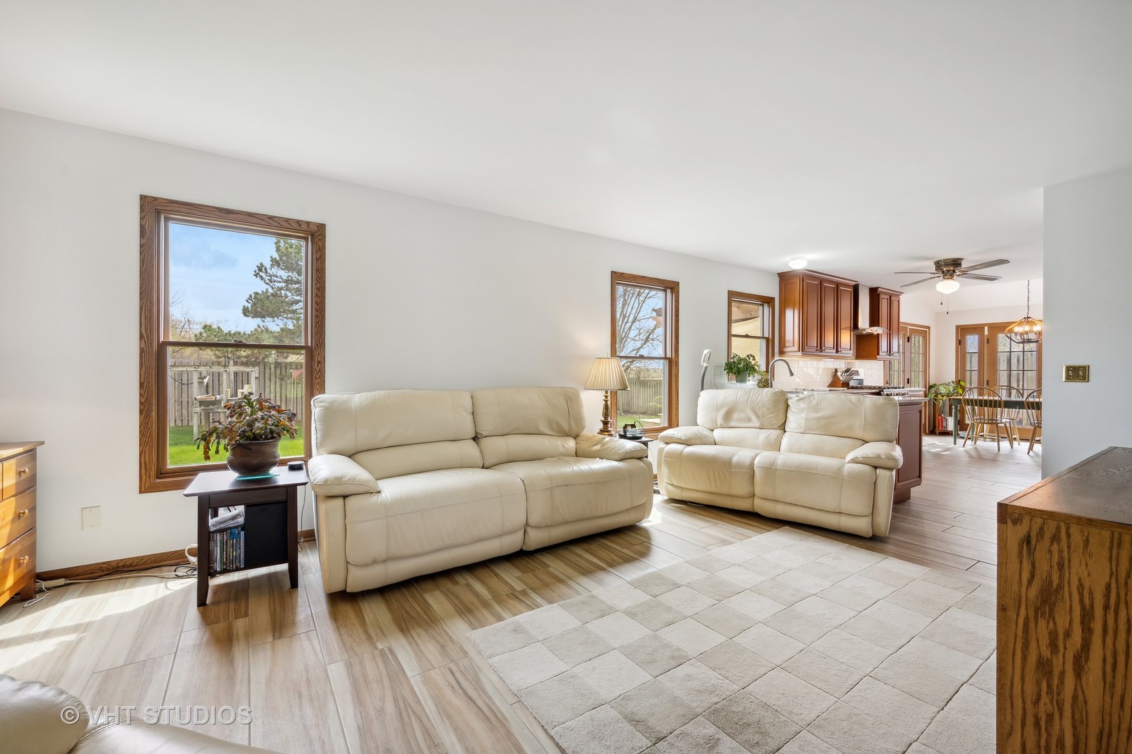 1402 Cherry Drive Batavia, IL 60510 - Photo 5 of 22 a living room with furniture and a wooden floor