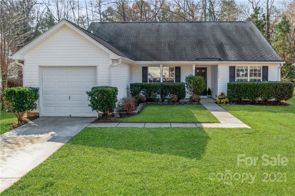 10553 Gold Pan Road Charlotte, NC 28215 - Photo 1 of 36 Gallery Image 1