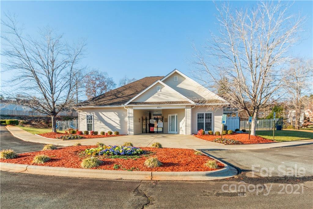10553 Gold Pan Road Charlotte, NC 28215 - Photo 32 of 36 Gallery Image 32