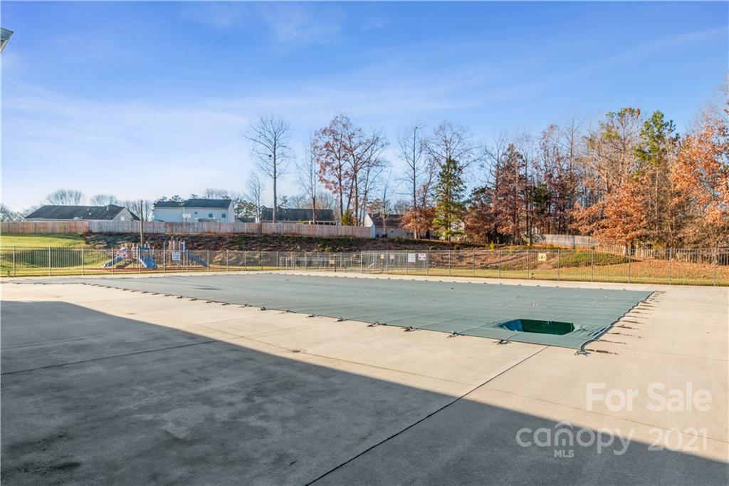 10553 Gold Pan Road Charlotte, NC 28215 - Photo 34 of 36 Gallery Image 34