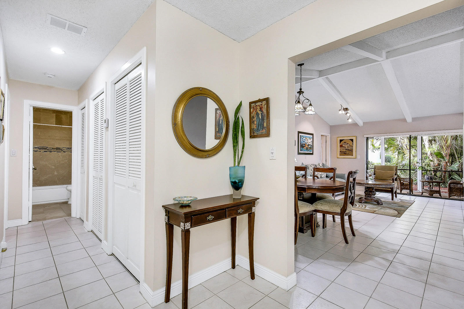 6805 Tiburon Circle Boca Raton, FL 33433 - Photo 3 of 20 Foyer