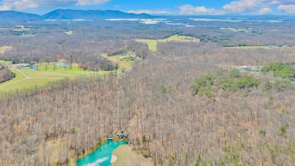 an aerial view of a yard