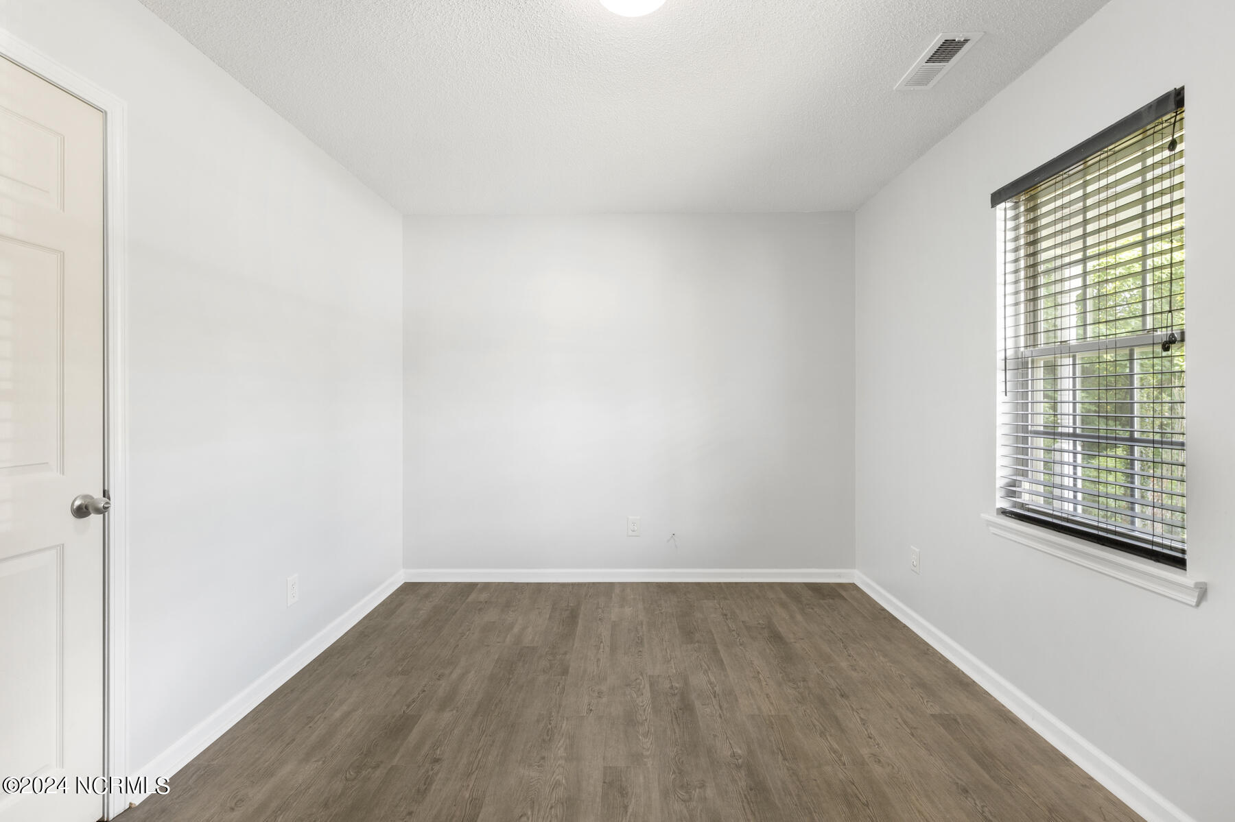 101 Poplar Ridge Road Jacksonville, NC 28546 - Photo 17 of 25 poplar-18