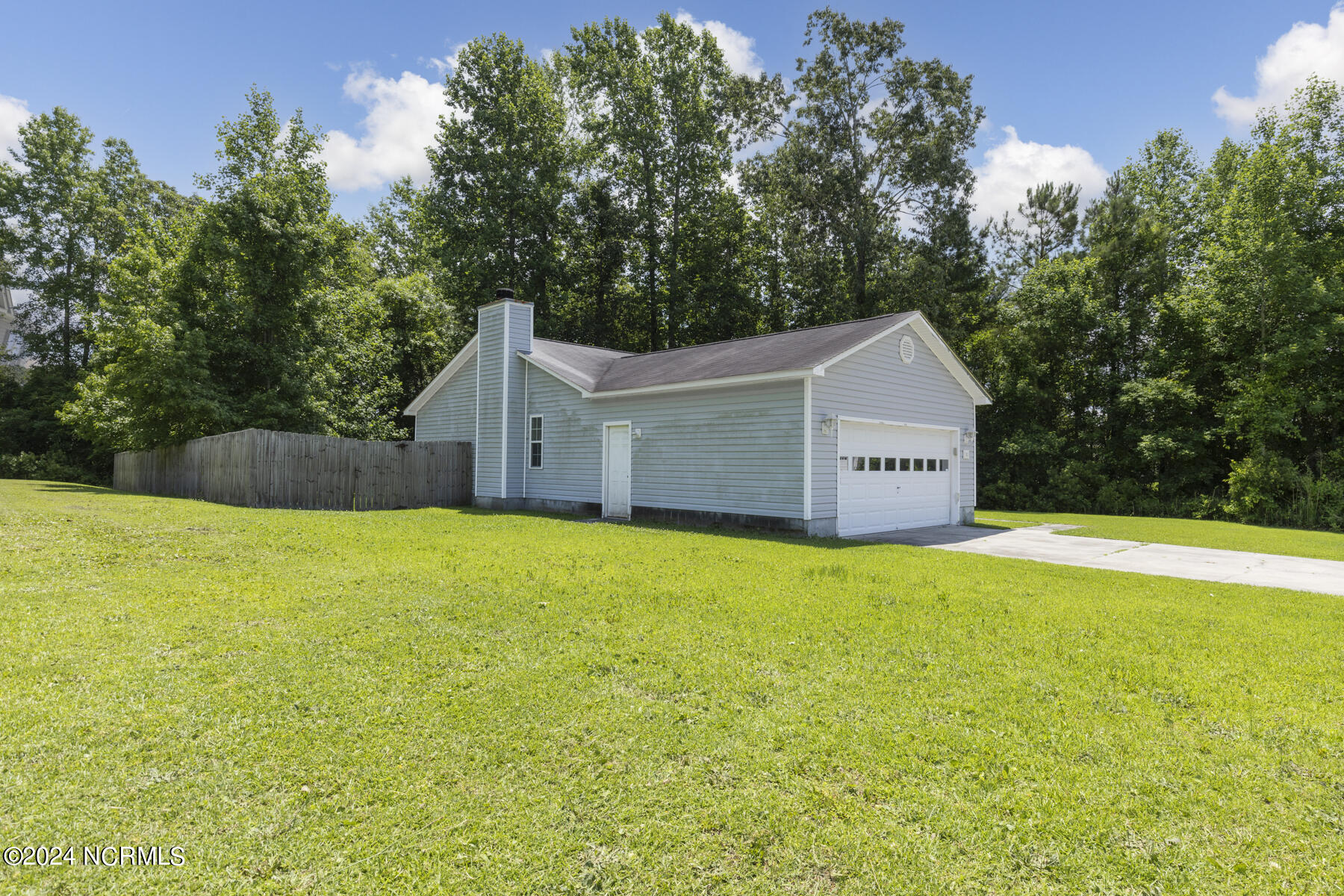 101 Poplar Ridge Road Jacksonville, NC 28546 - Photo 2 of 25 poplar-2