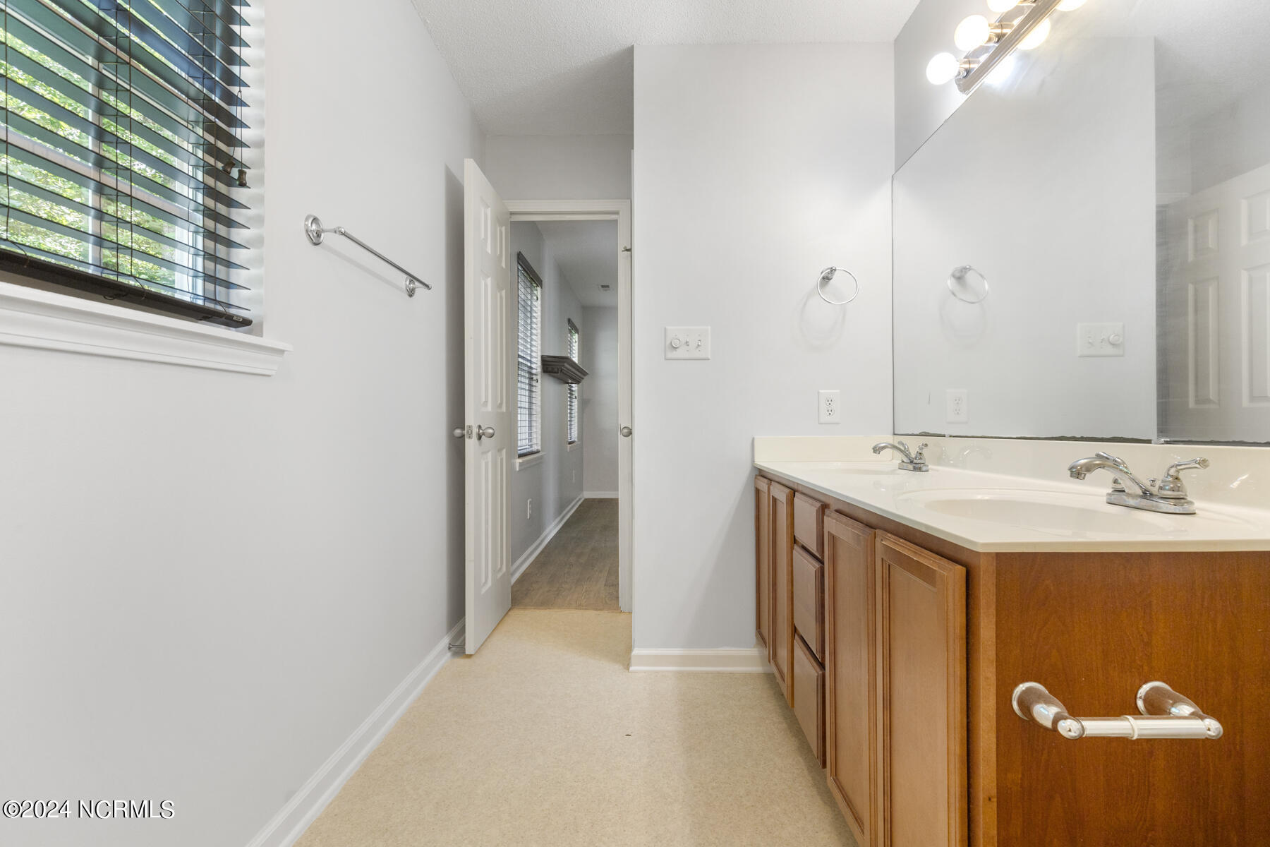 101 Poplar Ridge Road Jacksonville, NC 28546 - Photo 21 of 25 poplar-24