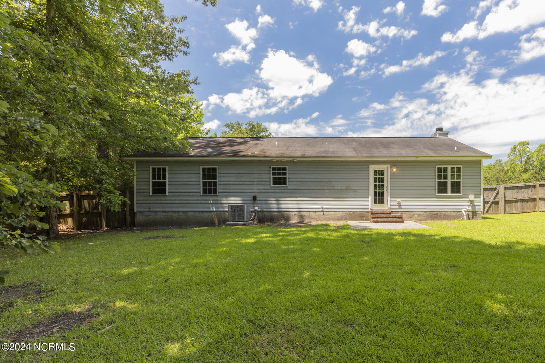 101 Poplar Ridge Road Jacksonville, NC 28546 - Photo 23 of 25 poplar-5