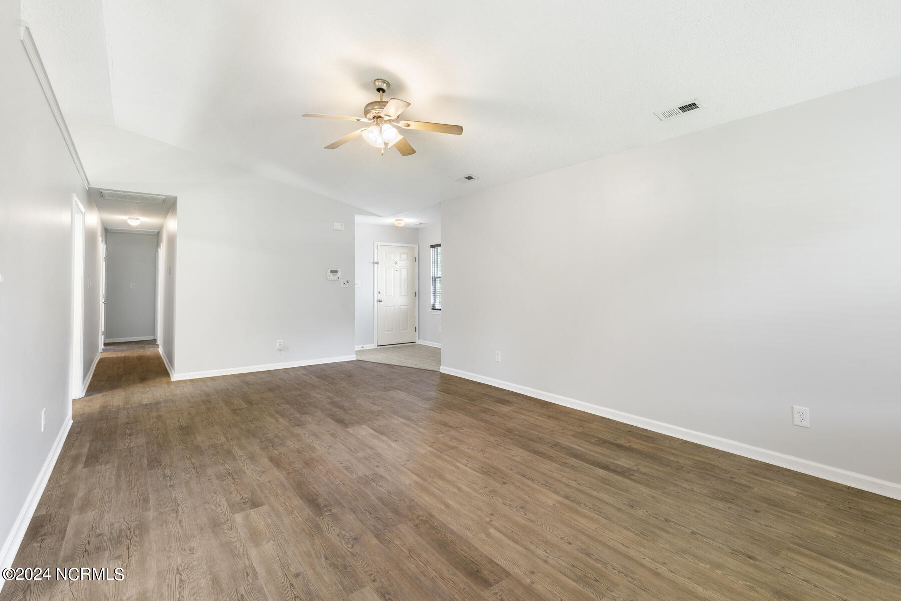 101 Poplar Ridge Road Jacksonville, NC 28546 - Photo 5 of 25 poplar-7