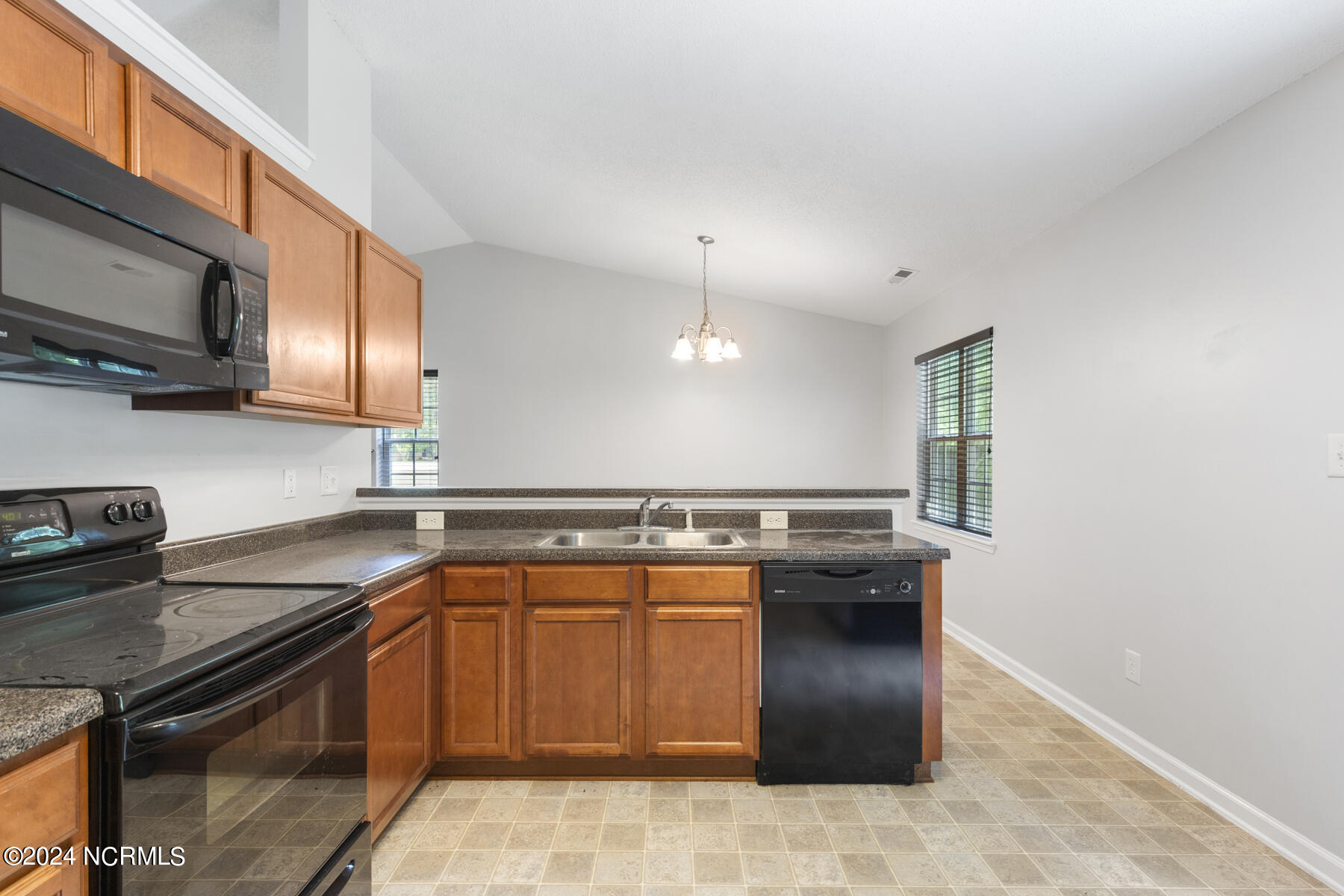 101 Poplar Ridge Road Jacksonville, NC 28546 - Photo 10 of 25 poplar-12