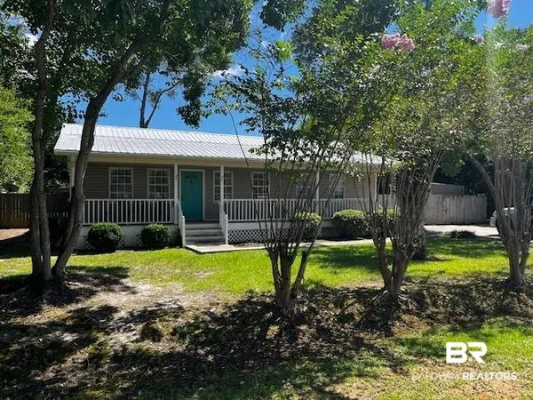 $2,300 | 20066 William Street, Gulf Shores, AL 36542