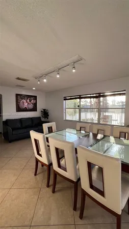 $5,900 | 1590 Seagrape Way, Hollywood, FL 33019