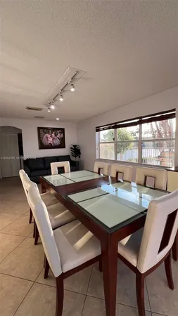 $5,900 | 1590 Seagrape Way, Hollywood, FL 33019