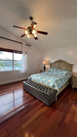 $5,900 | 1590 Seagrape Way, Hollywood, FL 33019