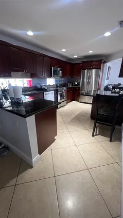 $5,900 | 1590 Seagrape Way, Hollywood, FL 33019