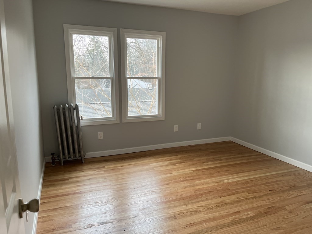 752 Alden Street, Unit 1 Springfield, MA 01109 - Photo 3 of 12 Gallery Image 3