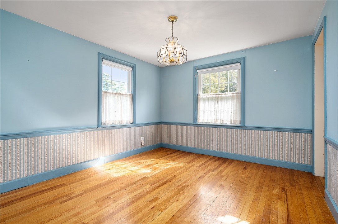 85 Puritan Drive Warwick, RI 02888 - Photo 16 of 42