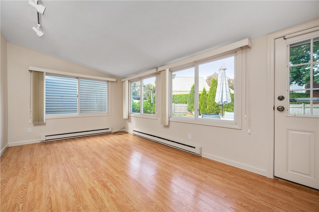 85 Puritan Drive Warwick, RI 02888 - Photo 19 of 42