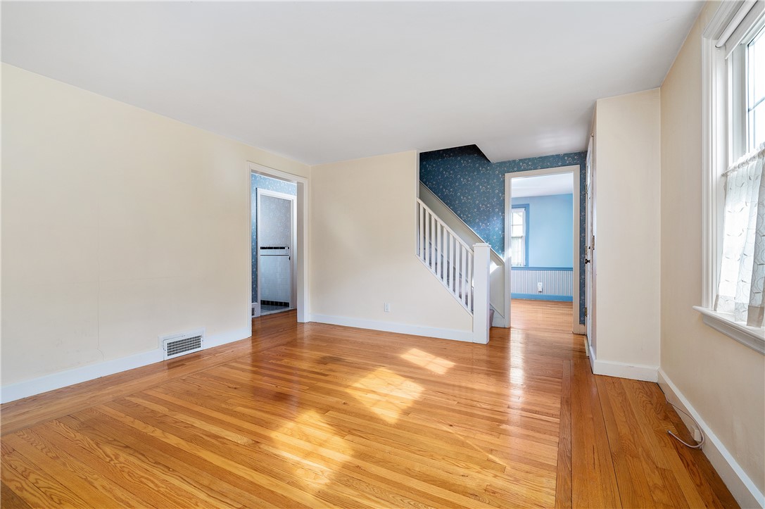 85 Puritan Drive Warwick, RI 02888 - Photo 23 of 42