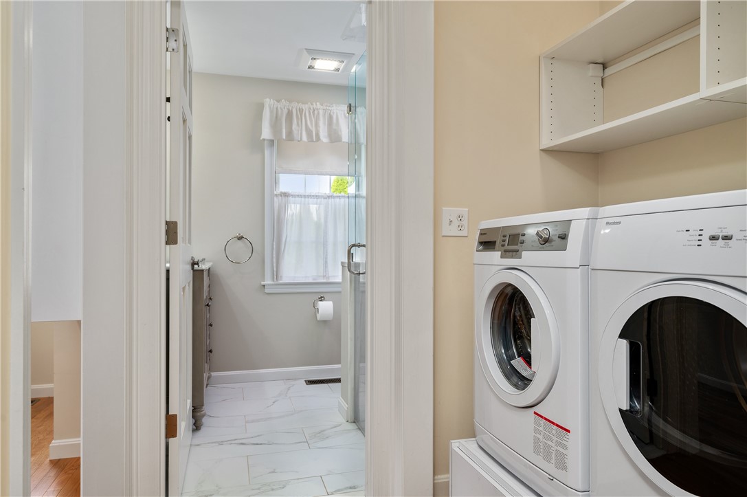 85 Puritan Drive Warwick, RI 02888 - Photo 28 of 42