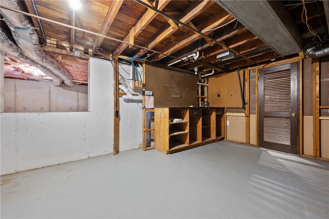 85 Puritan Drive Warwick, RI 02888 - Photo 39 of 42