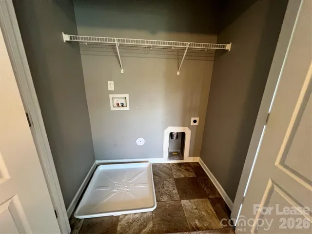 $1,895 | 8240 Paw Valley Lane, Charlotte, NC 28214