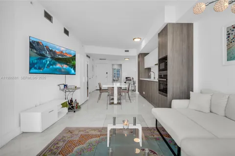 $595,000 | 2900 Northeast 7th Avenue, Unit 1408, Miami, FL 33137