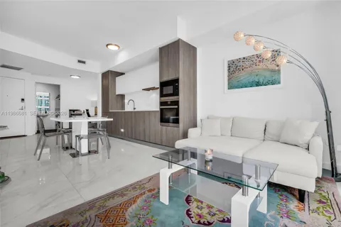 $595,000 | 2900 Northeast 7th Avenue, Unit 1408, Miami, FL 33137