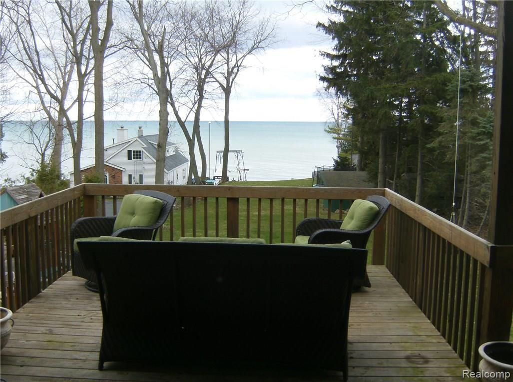 8152 Lakeshore Road Fort Gratiot, MI 48059 - Photo 31 of 44 HPIM4500.JPG